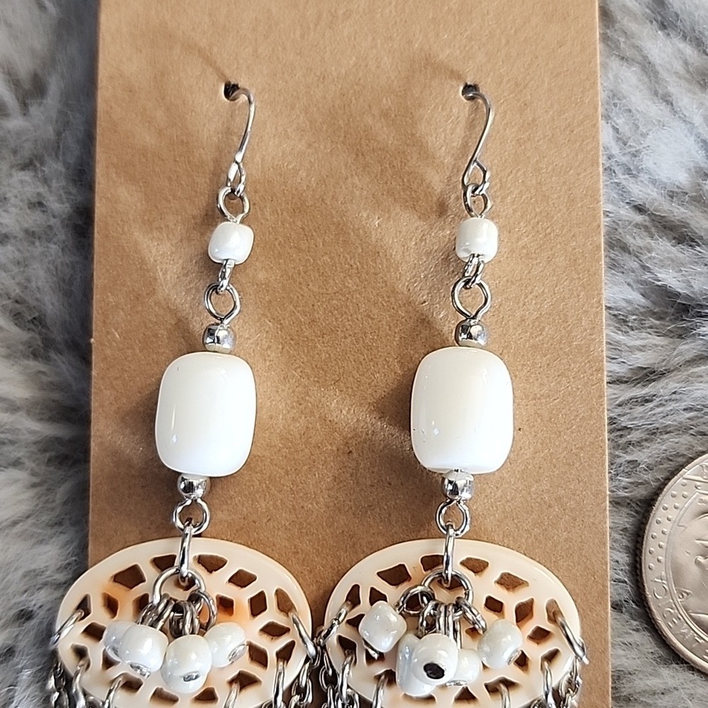 Cream and Silver Dangle Earrings - Picture 4 of 6